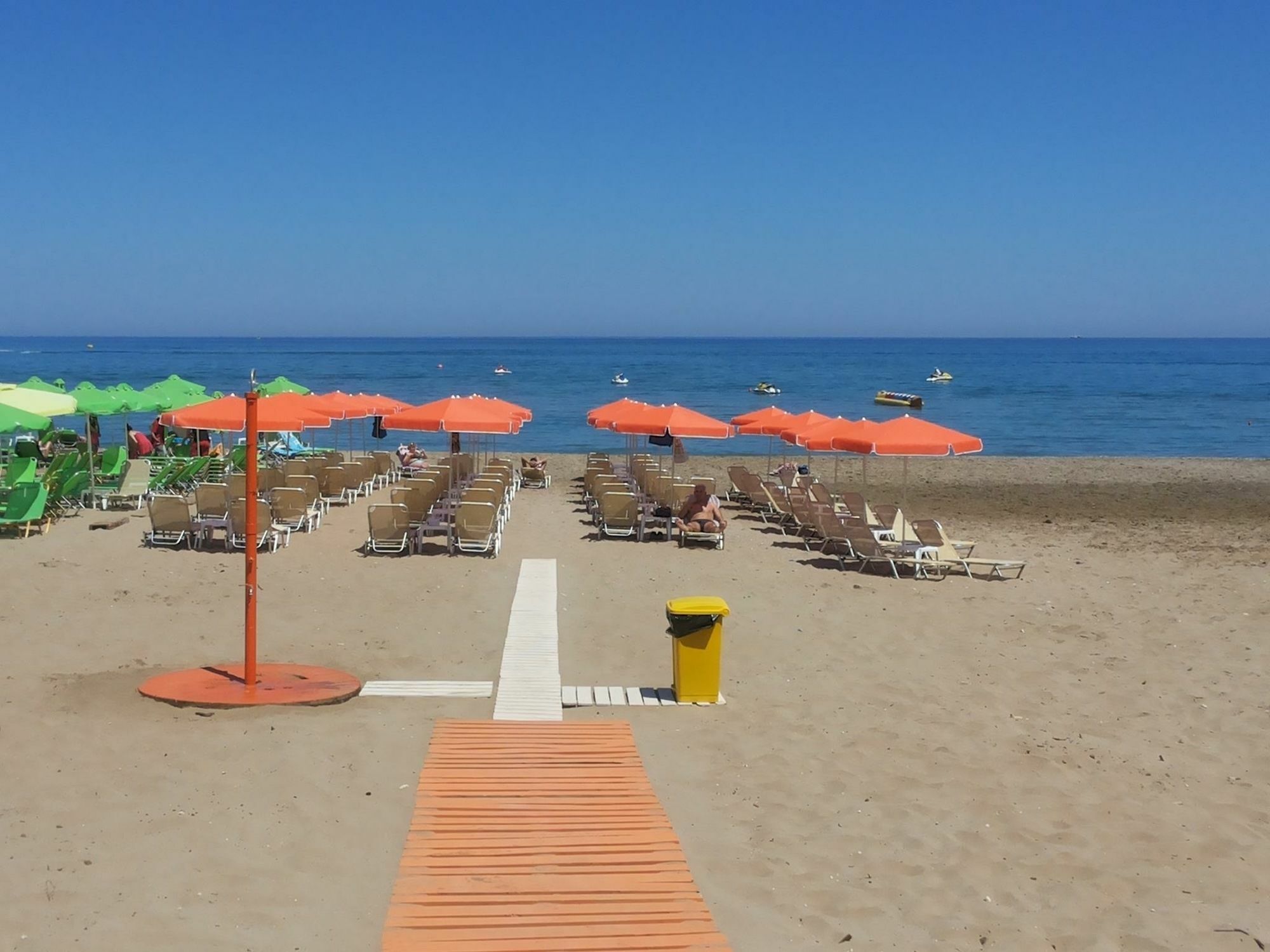 Birais Beach Studios Ретимно Экстерьер фото